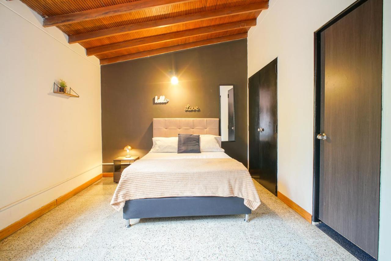 Tweepersoonskamer met Eigen Badkamer