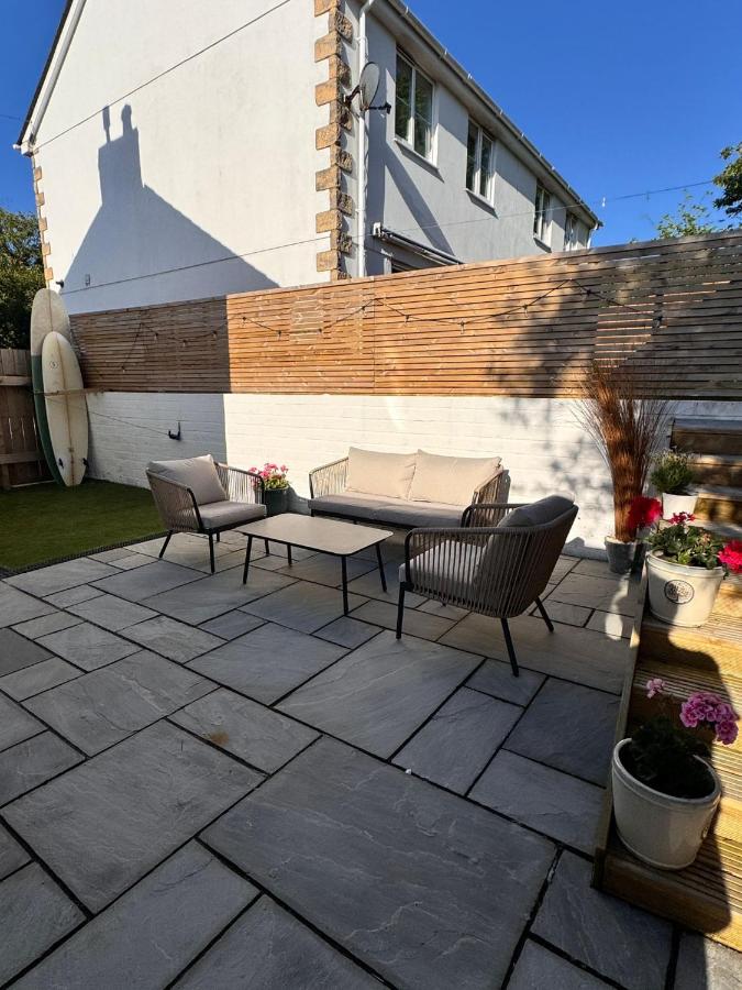 Cottage Close To Beach-With Parking-Garden-Peaceful Setting - B&B Saint Columb Minor