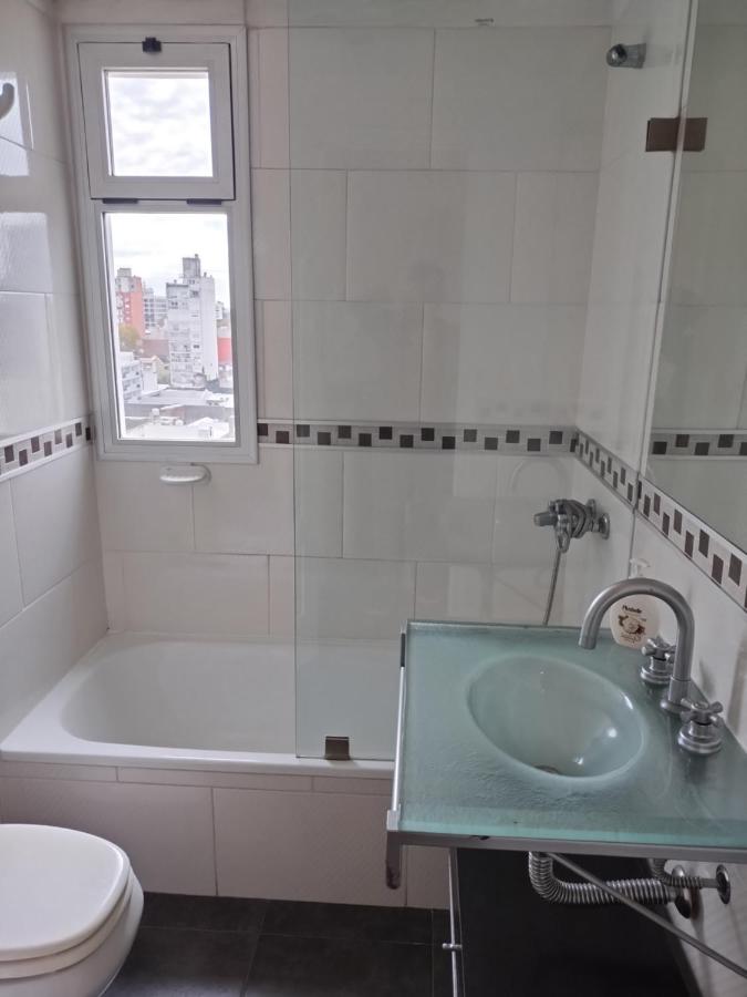 Bv Oroño Aparment 480 - Chambres d’hôtes Rosario