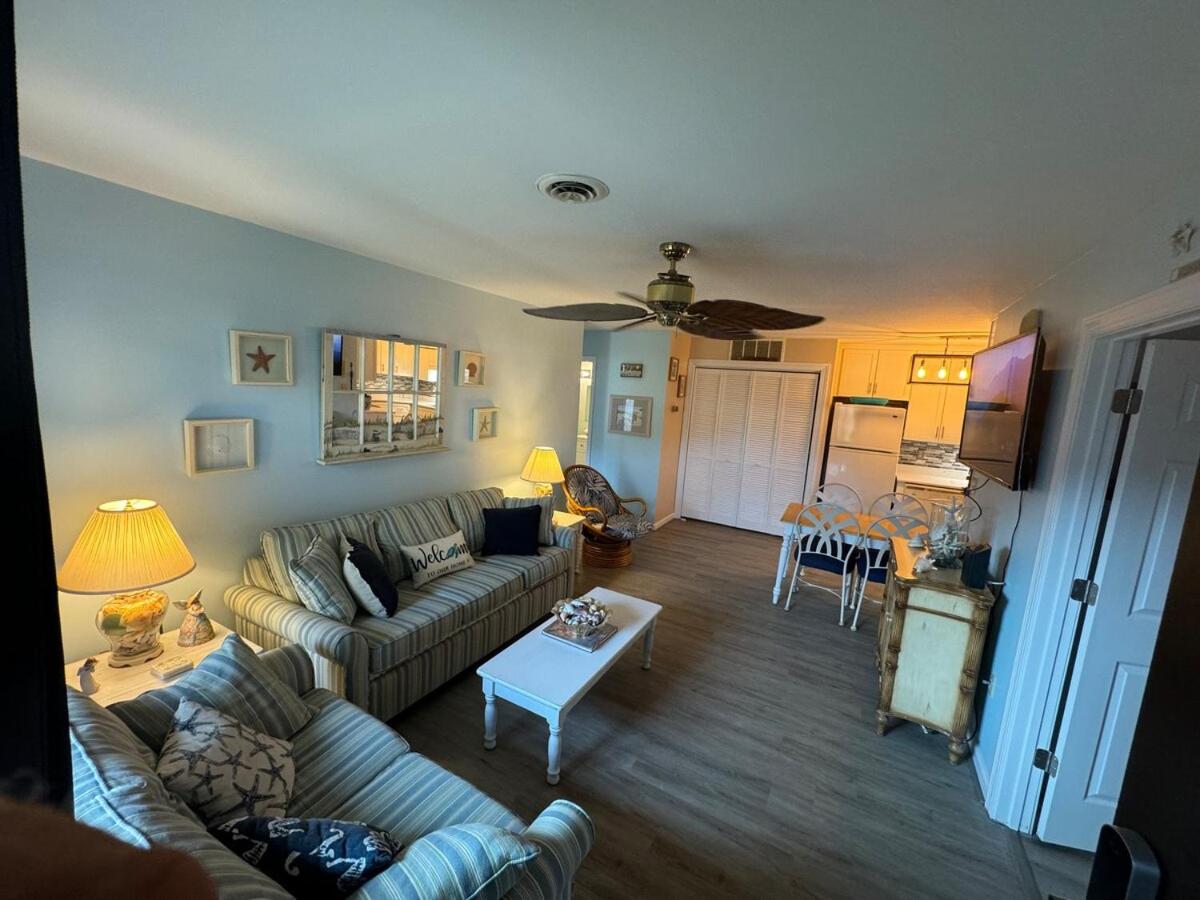 Beautiful Beach Home - Bed and Breakfast Ocean City