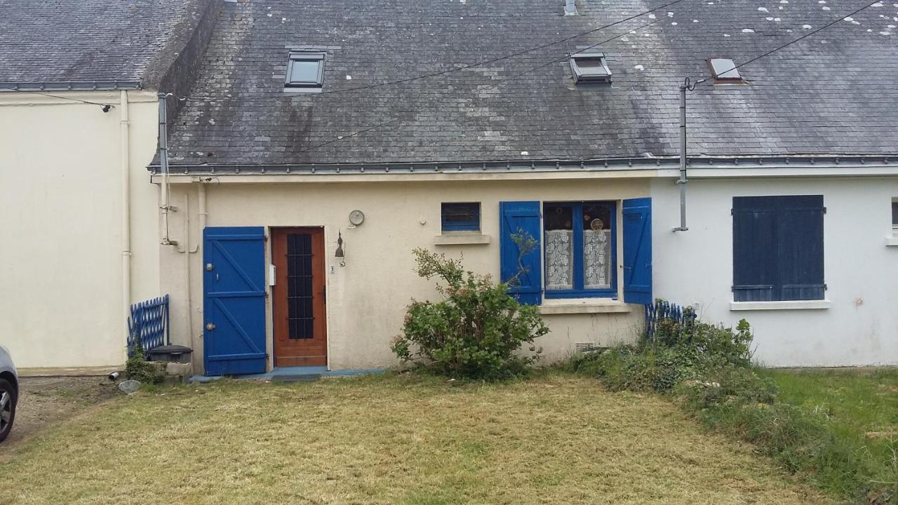 Charmante maison de pêcheur bretonne vue sur mer - Bed and Breakfast
