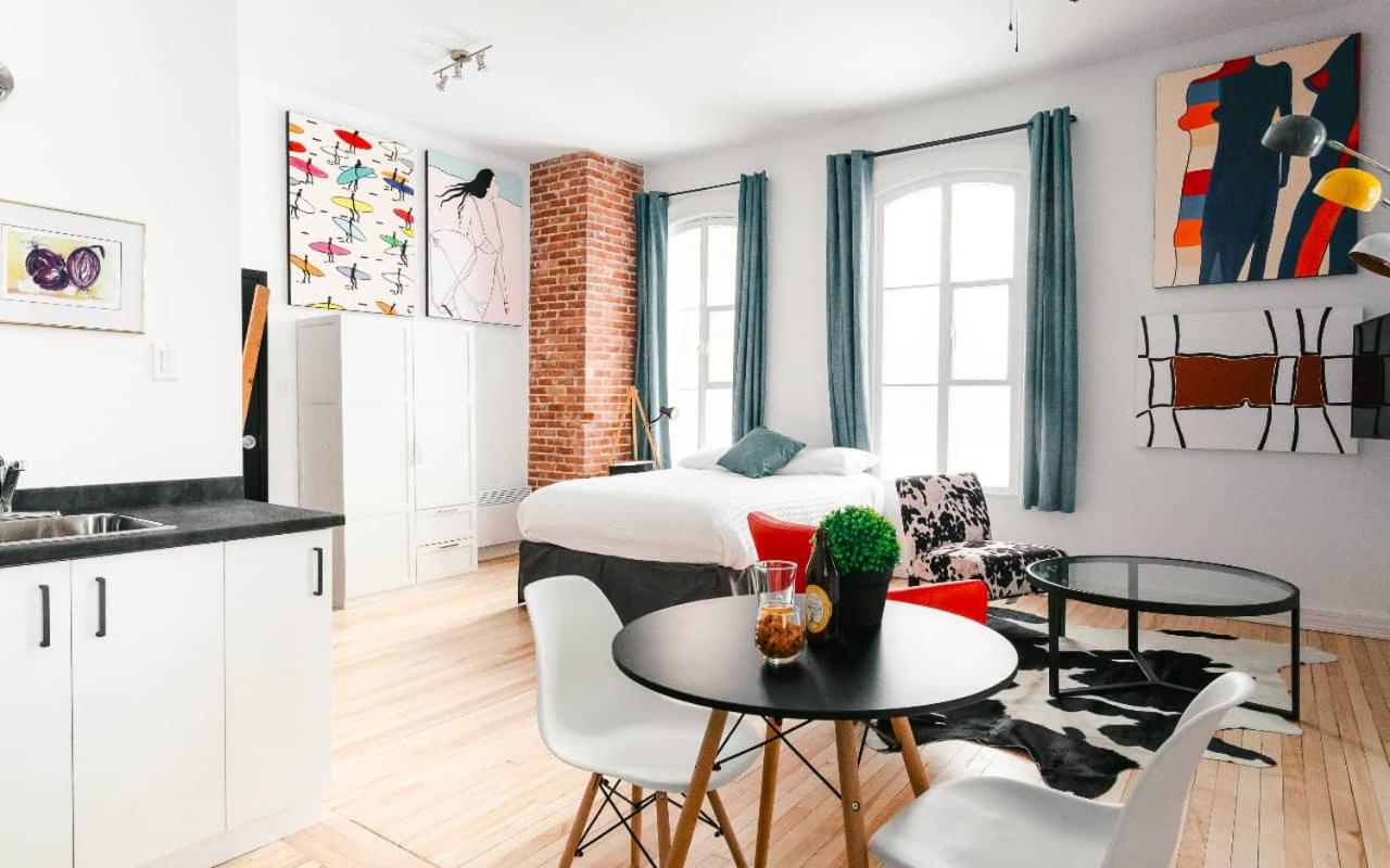 Studio met Queensize Bed