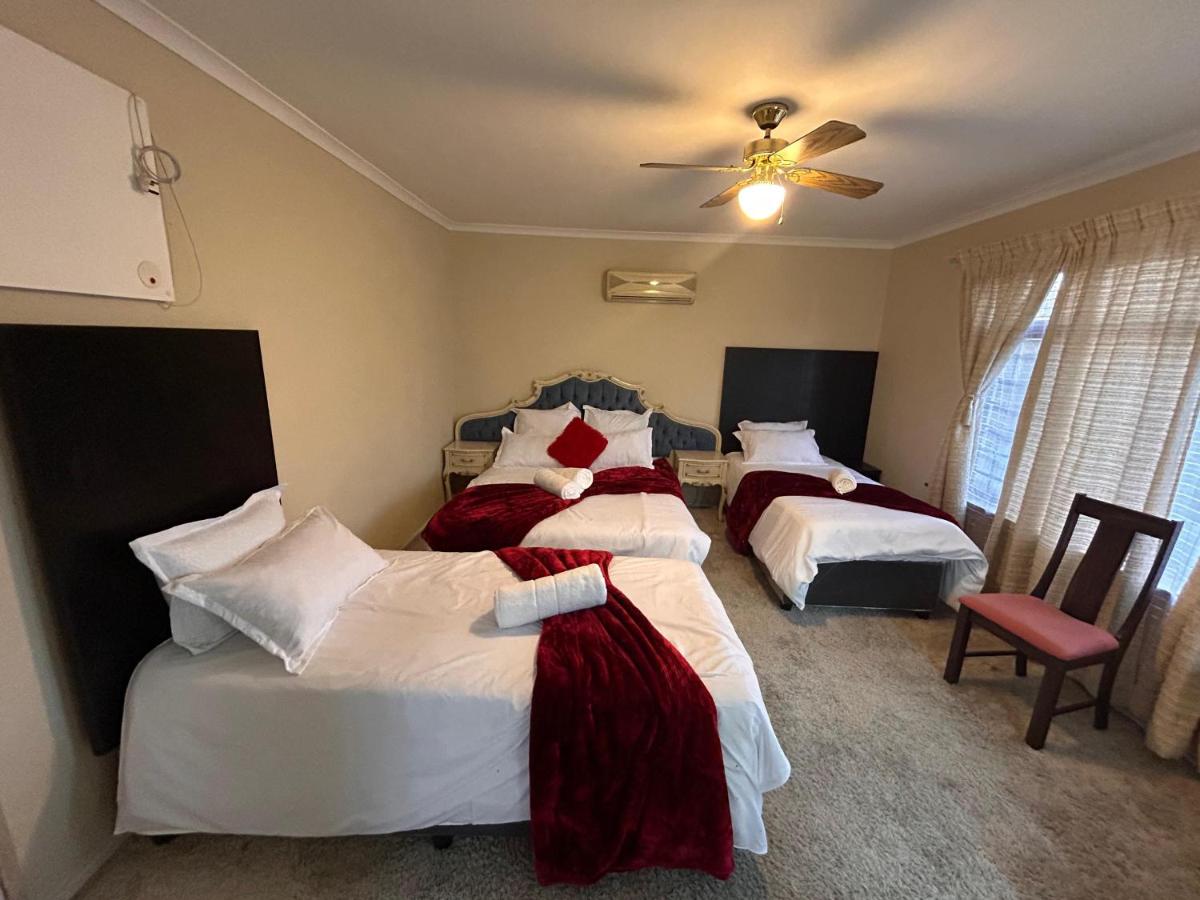 Chambre Familiale avec Salle de Bains