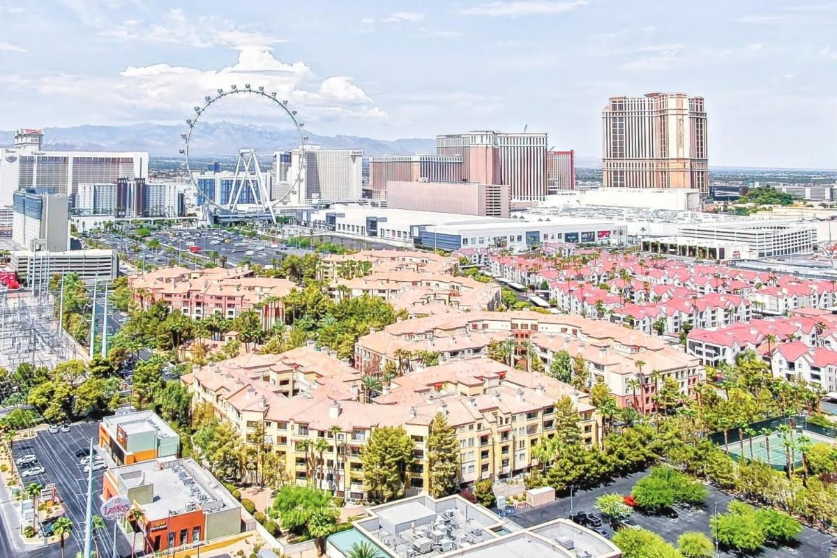 Dwell Descans - Restful Haven Steps to Vegas Strip - Bed and Breakfast Las Vegas