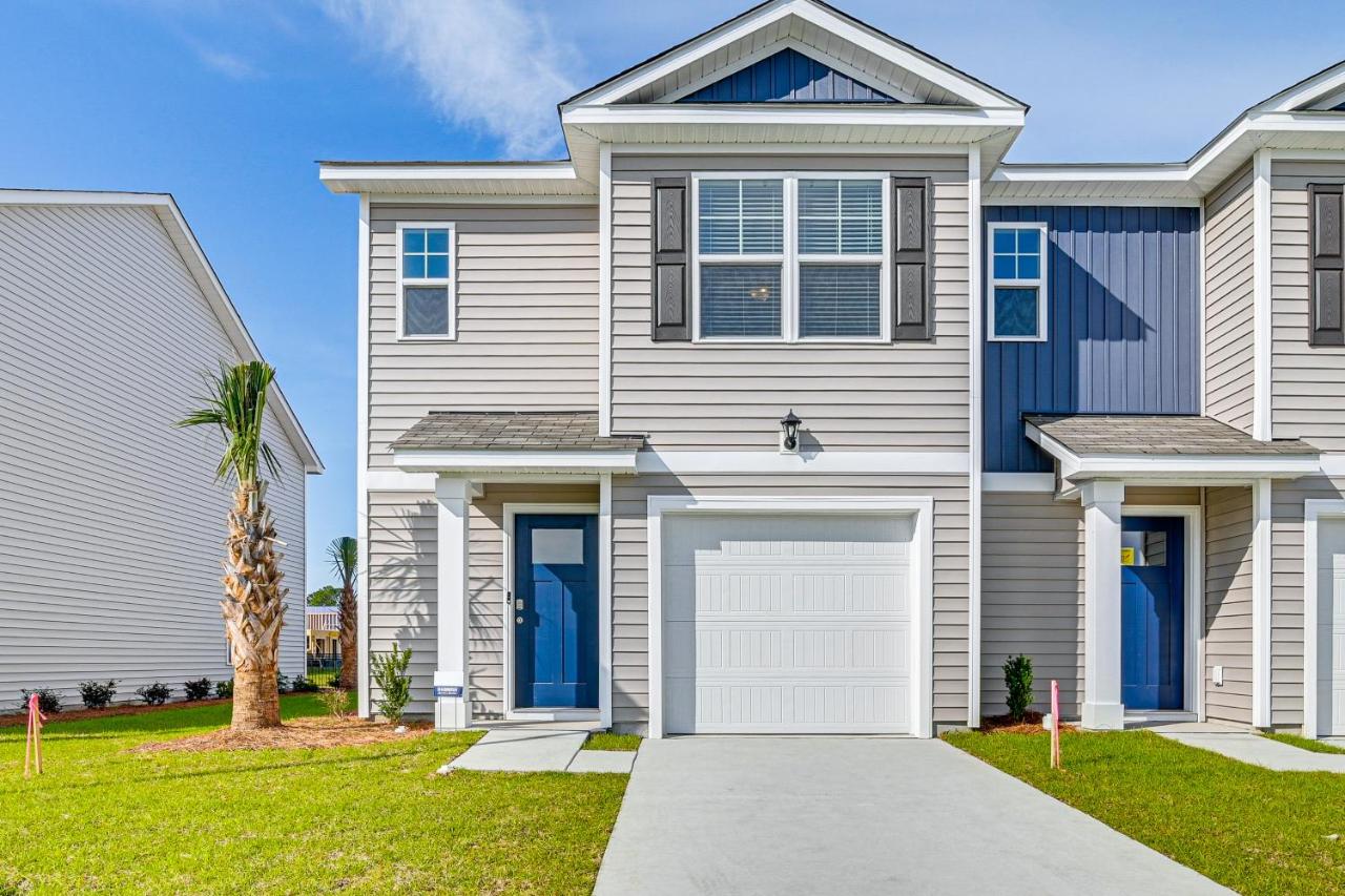 3 Mi to Shore Family Townhome in Surfside Beach - Bed and Breakfast Myrtle Beach