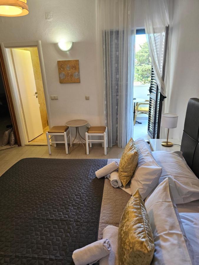Doppelzimmer mit Balkon