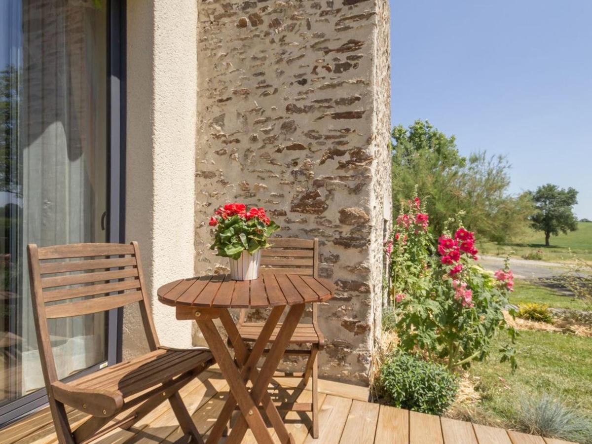 Gîte spacieux avec jardin privé à 20 km de Nantes, équipé Wi-Fi et idéal pour familles - FR-1-306-801 - B&B Le Loroux-Bottereau