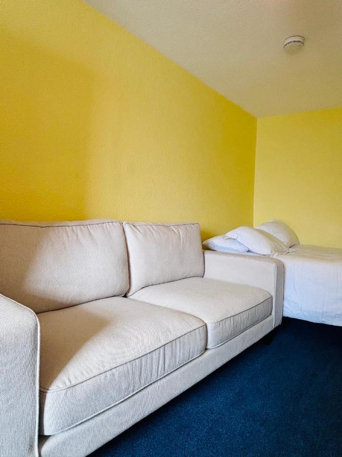 Entire Flat in Edinburgh, City Center, for the Fringe - B&B Edinburgh