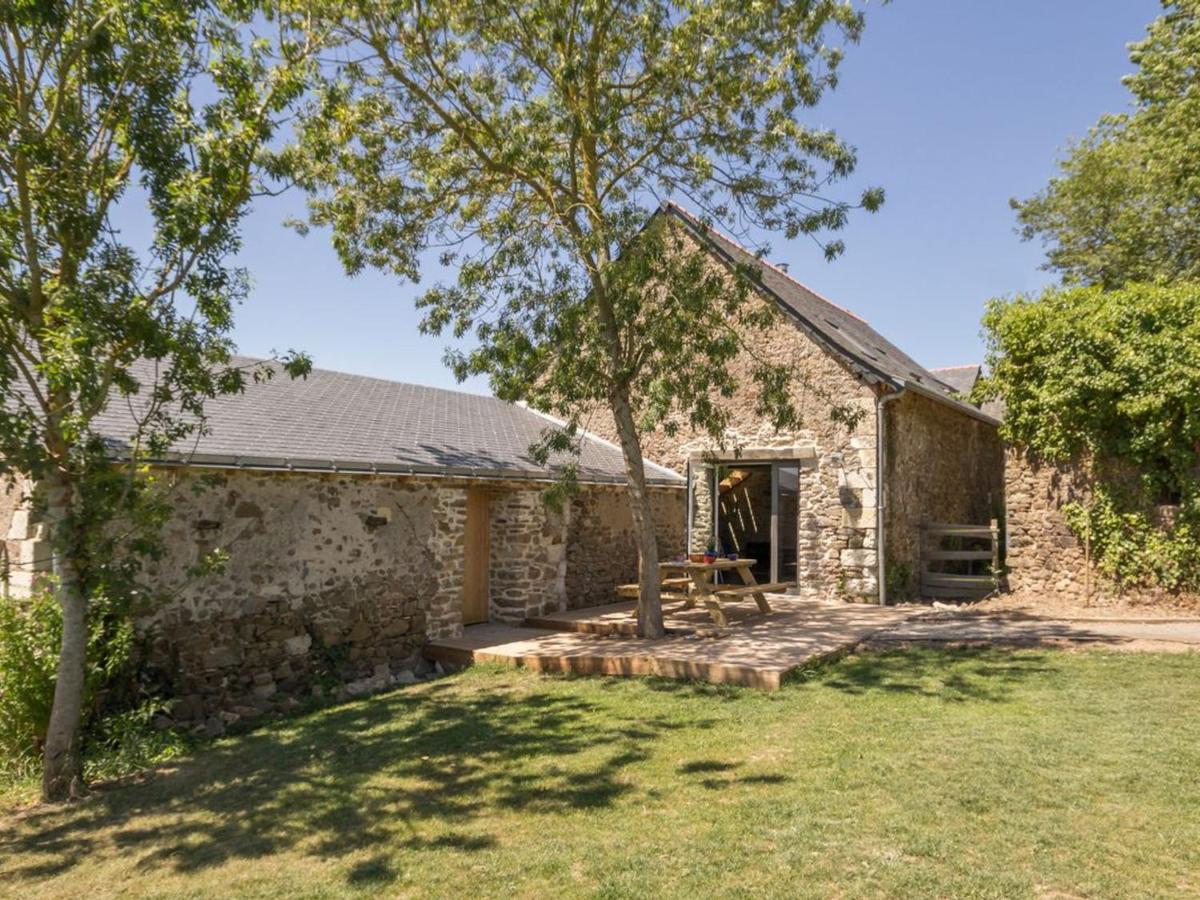 Gîte écolabel entre Angers et Loire, piscine chauffée, jardin clos, calme et charme authentique - Chambres d'hôtes La Chapelle-Saint-Sauveur