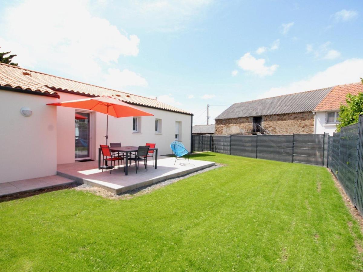 Gîte au calme avec jardin privé, vélos gratuits, équipements bébé et garage - proche de Nantes et plages - FR-1-306-980 - B&B