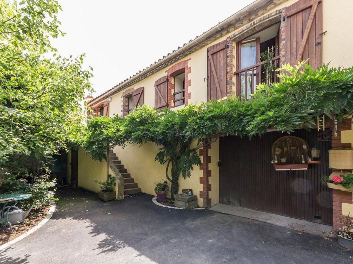 Gîte rénové à Corcoué-sur-Logne avec étang privé et équipements bébé - FR-1-306-1066 - Ferienwohnung
