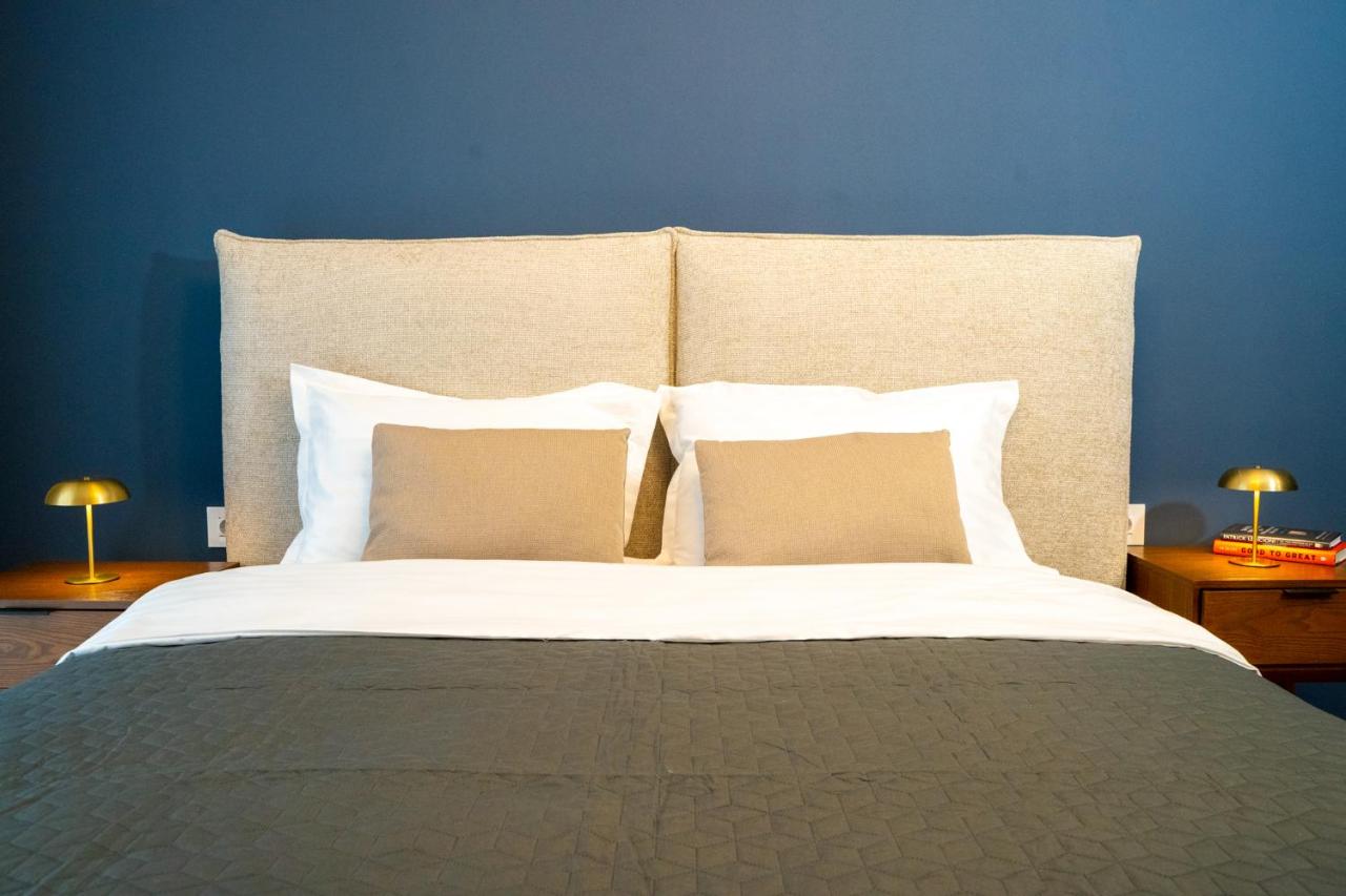 Appartamento con 1 Camera da Letto, Balcone e Vista Montagna 