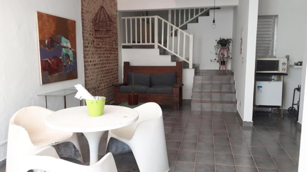 Hospedagem Lirio - B&B