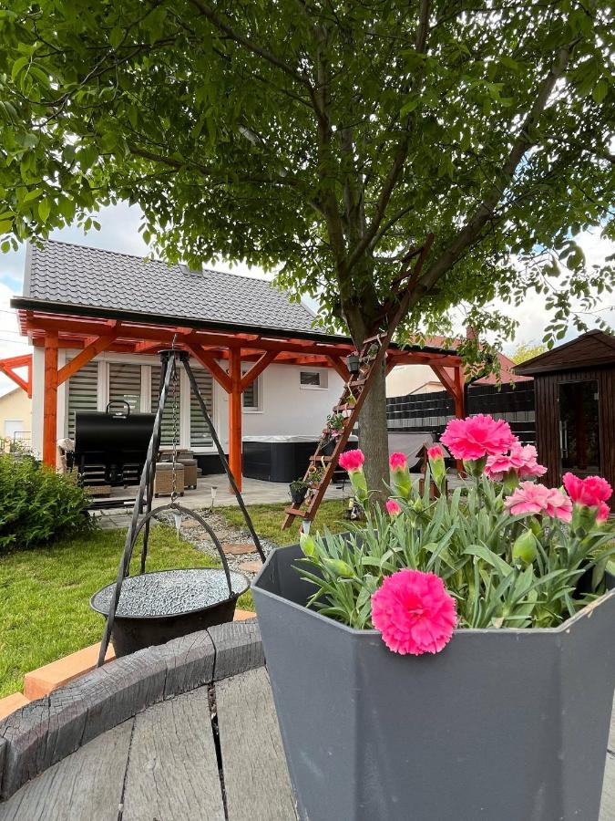 Ezerjó Házikó - B&B Nyúl