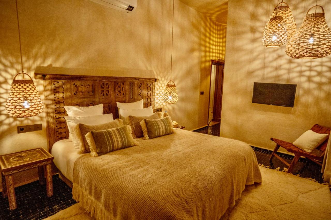 Chambre Double Deluxe - Vue Latérale sur Mer