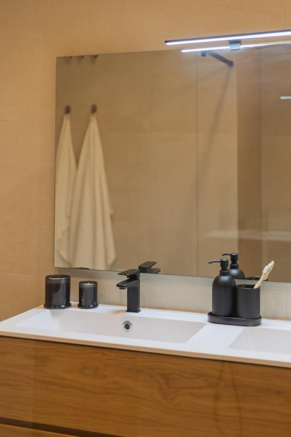 SariStays Valencia Urban Chic Loft - B&B Valencia