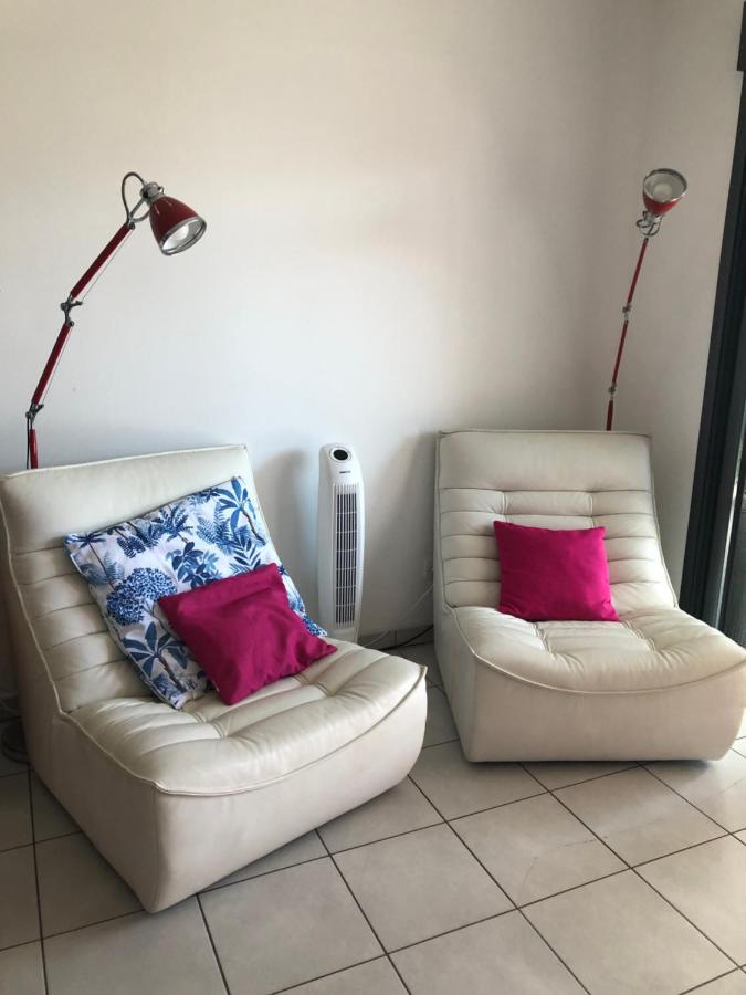 Lagon et Marché T2 avec terrasse - B&B Saint-Pierre