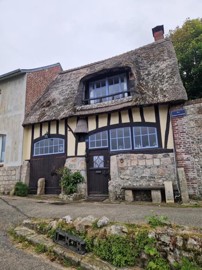 Chaumière historique à 5min de la plage - Bed and Breakfast