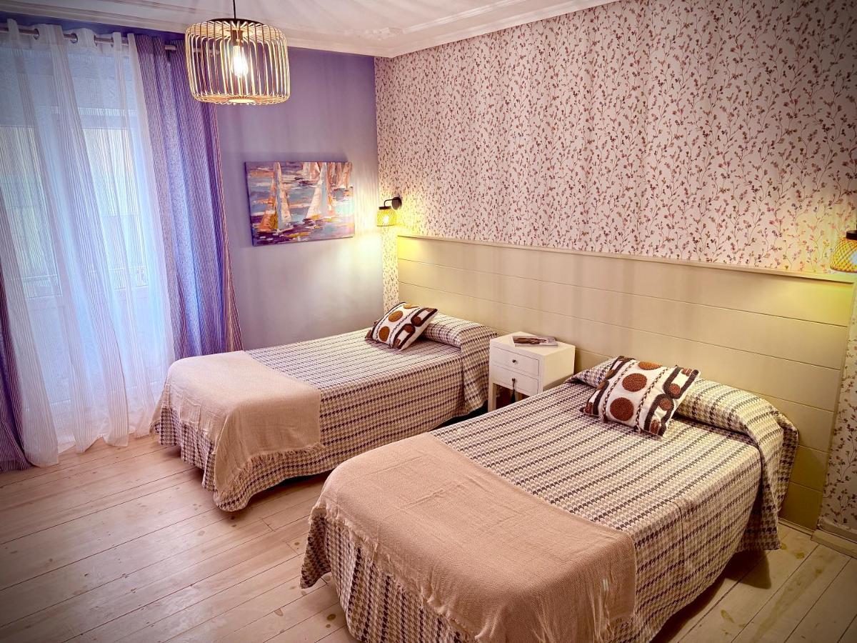 Hostal Boutique Puerta del Sol - Chambres d’hôtes Torrelavega