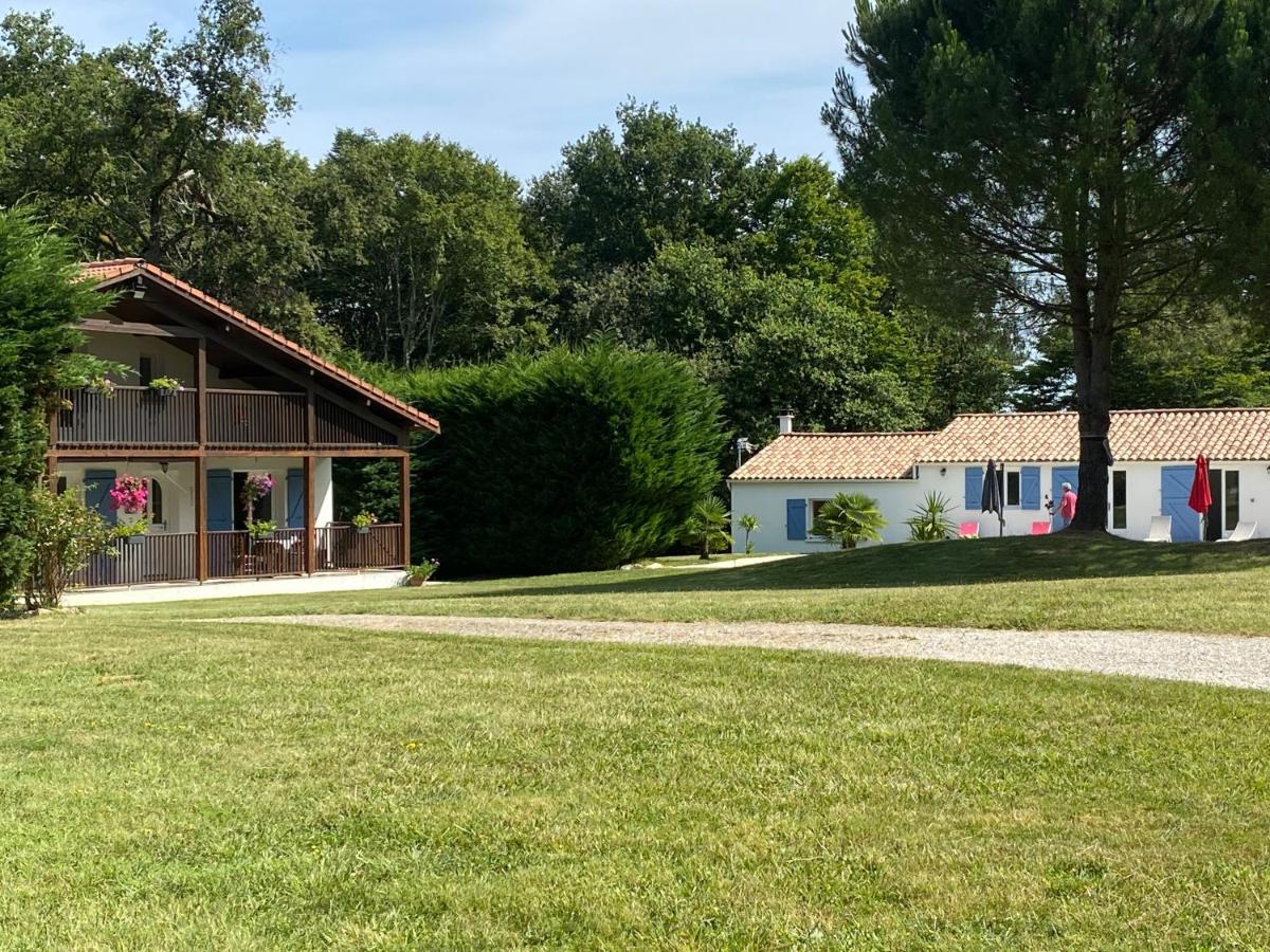 Gîte des Petites Fadettes "MELUSINE" - B&B