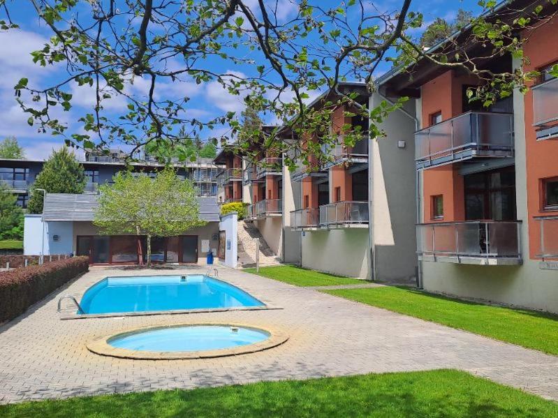APT C-3 v areálu DOKY LIPNO - bezbariérový - B&B