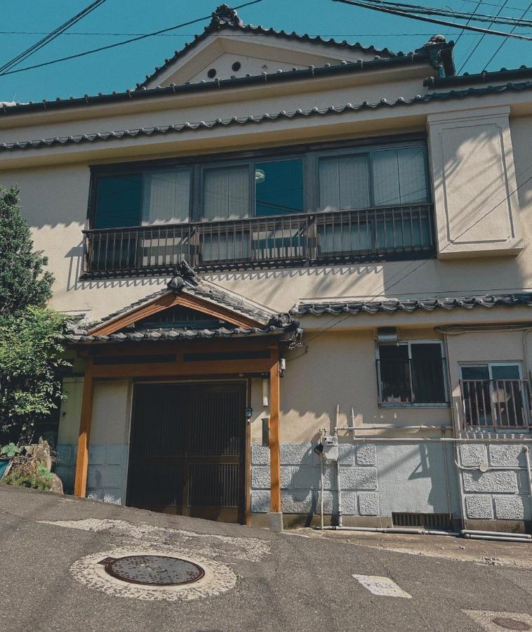 質本宿Shichibonya戸尾町 - B&B