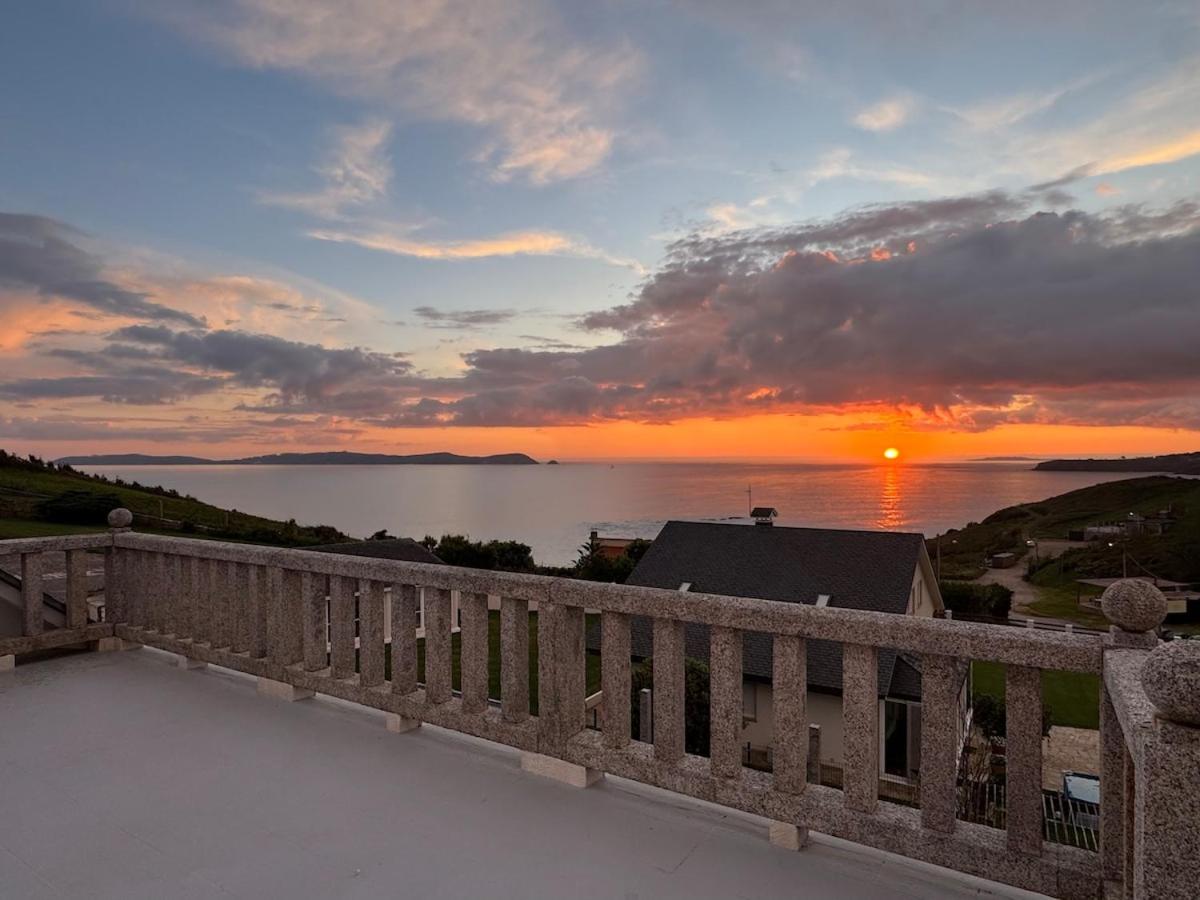 Bascuas beach house with ocean views - B&B