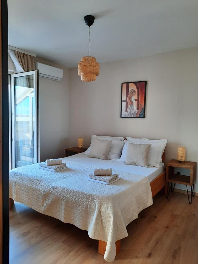 Apartman Tino Zagrebačka ulica 51, Makarska - Bed and Breakfast Makarska