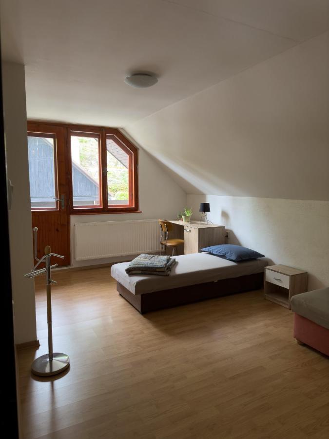 Camera Doppia con Letti Singoli con Balcone 
