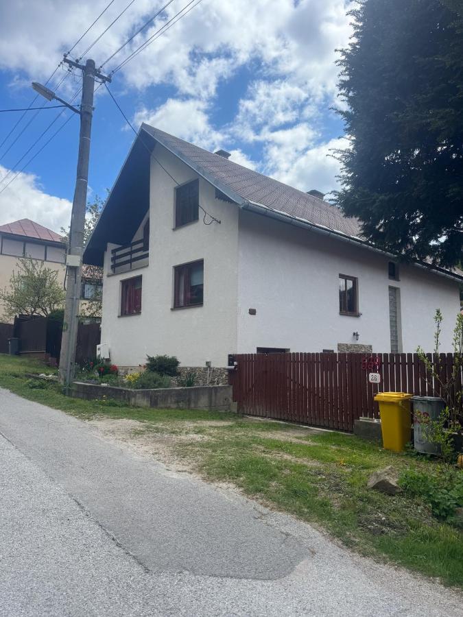 BaseCamp u Sůchanku - Chambres d'hôtes Pohorelá