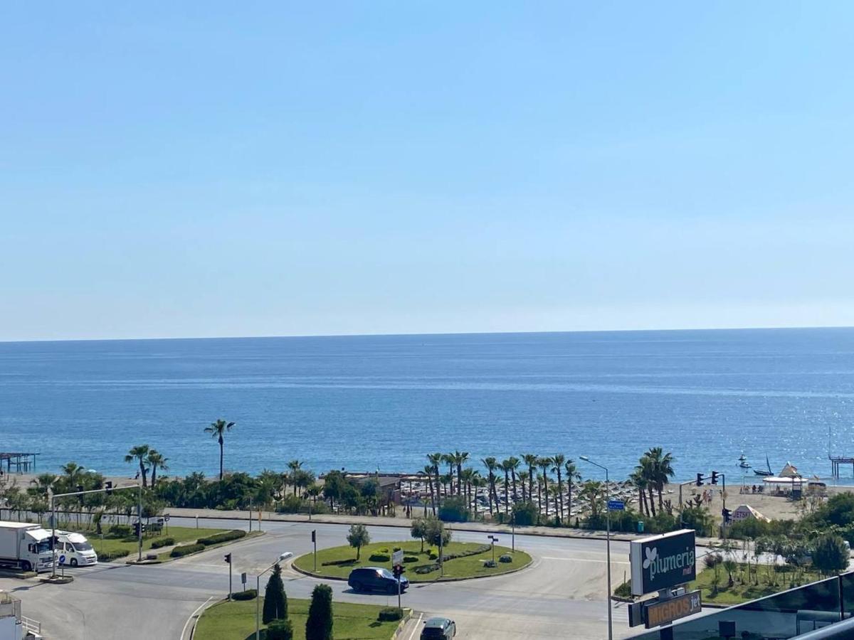 Deluxe Suite with Sea View