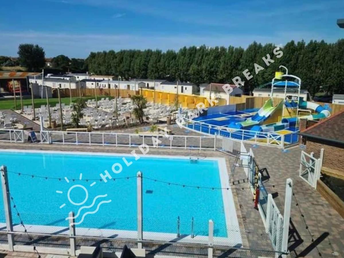 Coastal Breeze - Modern 2 bedroom home at Seal Bay Resort - Chambres d’hôtes Selsey