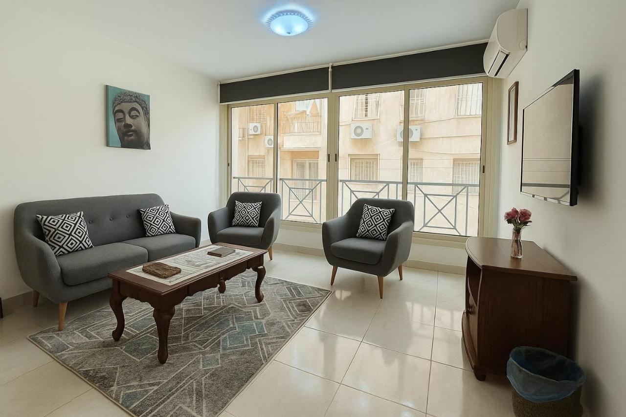 2 BR entire apartment - 1402 - B&B