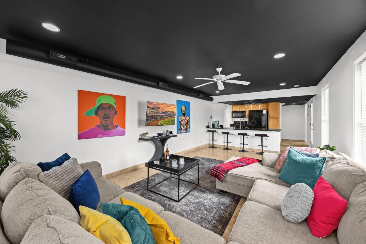 The BAX Louisville's Premier Nightlife Hub - B&B