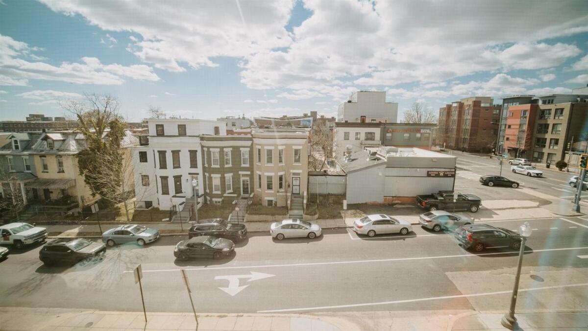 Cozy 1BR 1BA Retreat - Private Basement in DC! - B&B Washington