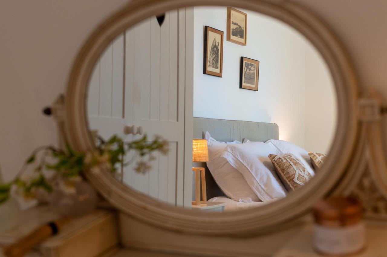 King Room with Pool View