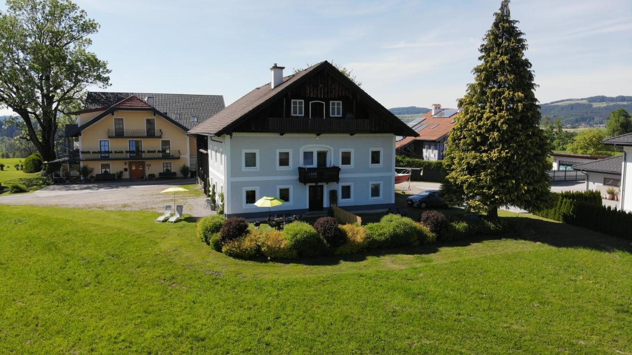 Ferienwohnung Wallersee - B&B Neumarkt am Wallersee