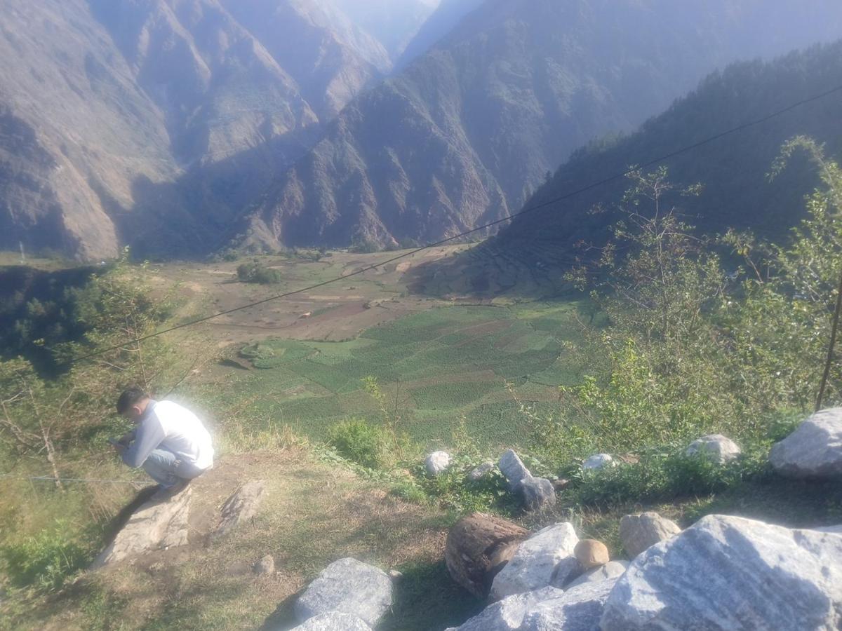 himalayan home stay - Bed and Breakfast Nārchyāṅ