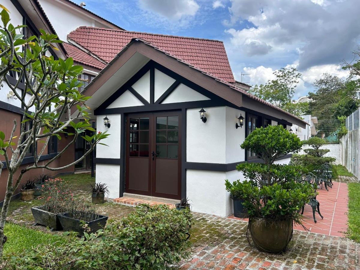 The Tudor - B&B