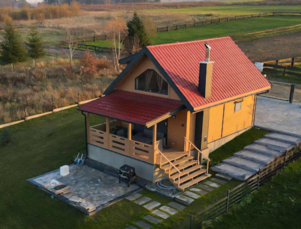 Dom nad jeziorem Dadaj w Kojtrynach