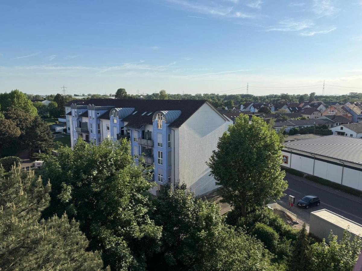 Monteurwohnung und Ferienwohnung Philippsburg - Chambres d’hôtes Philippsburg