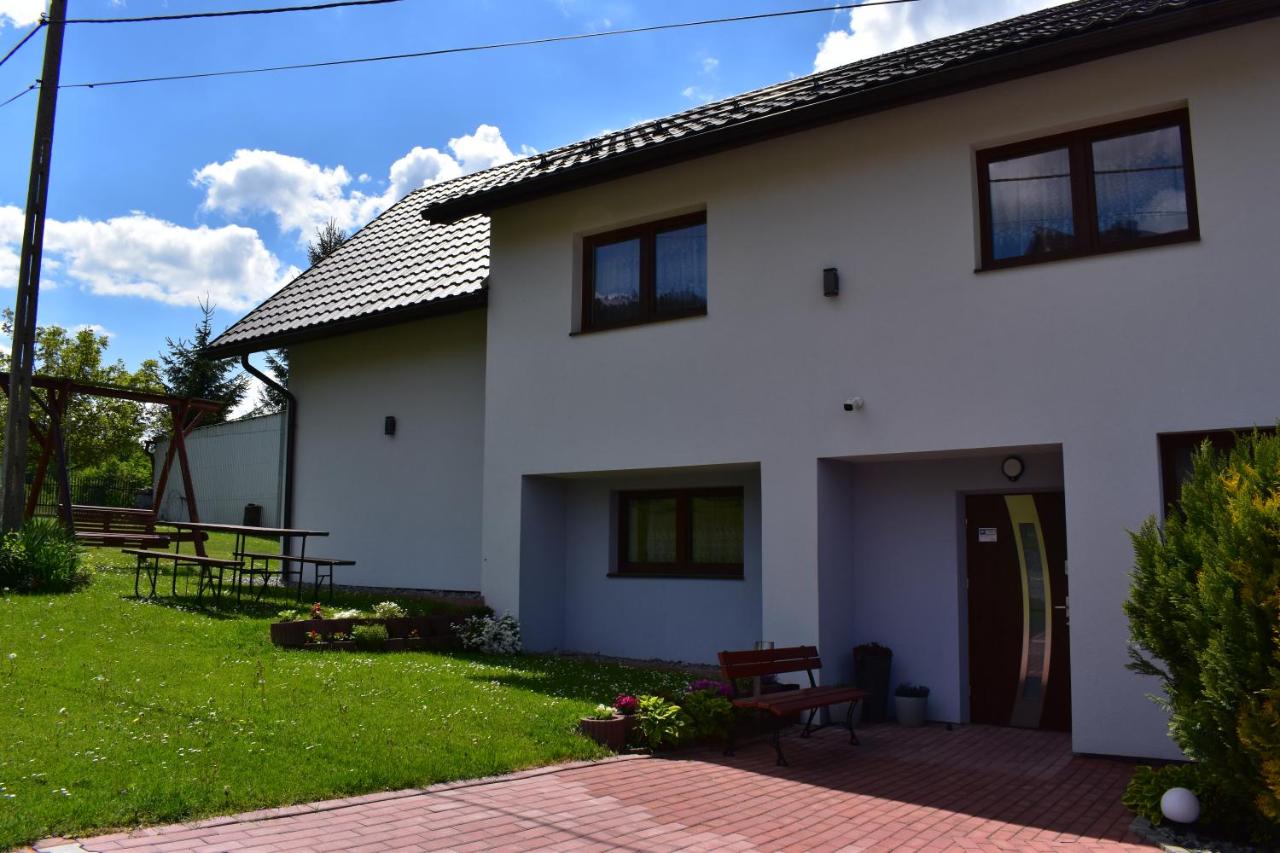 Pokoje pod Śnieżnicą - B&B
