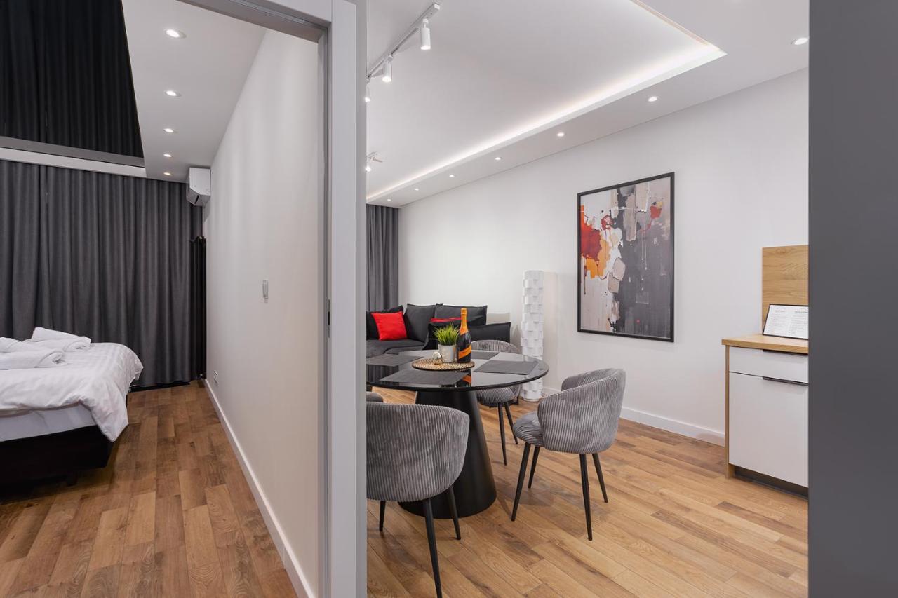 Prestige Apartments Quorum - Apartamenty nad Odrą - 16 piętro - Chambres d'hôtes Wrocław