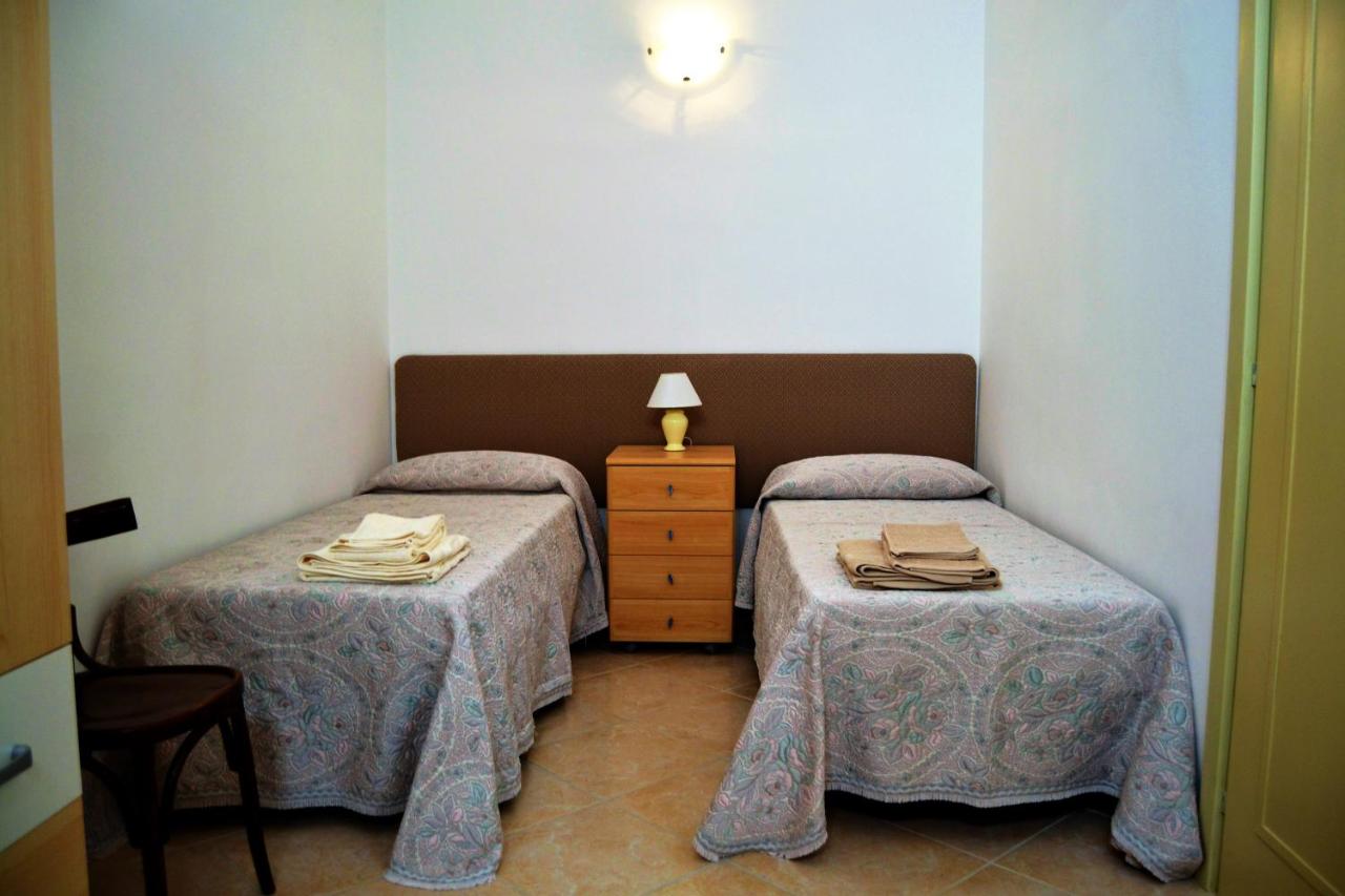 Double or Twin Room with Shared Bathroom