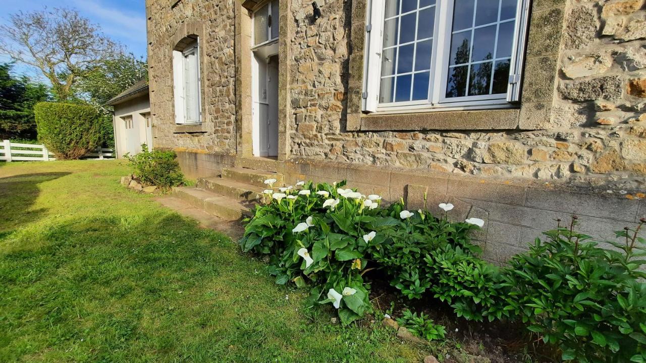 Bel appartement avec jardin à la campagne - Ferienwohnung Plomodiern