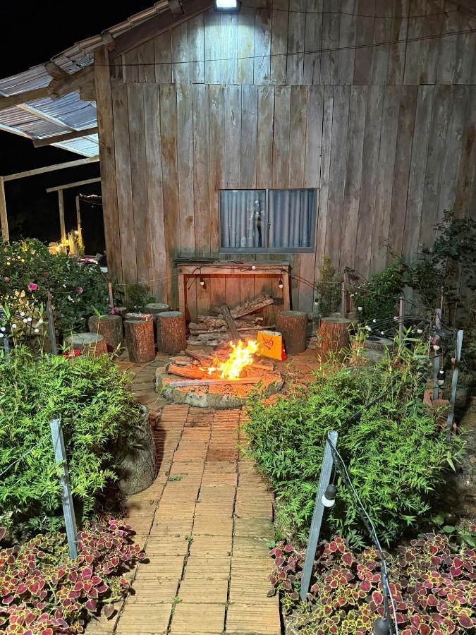 Thiên Hương Homestay 2 - B&B Kon Plong