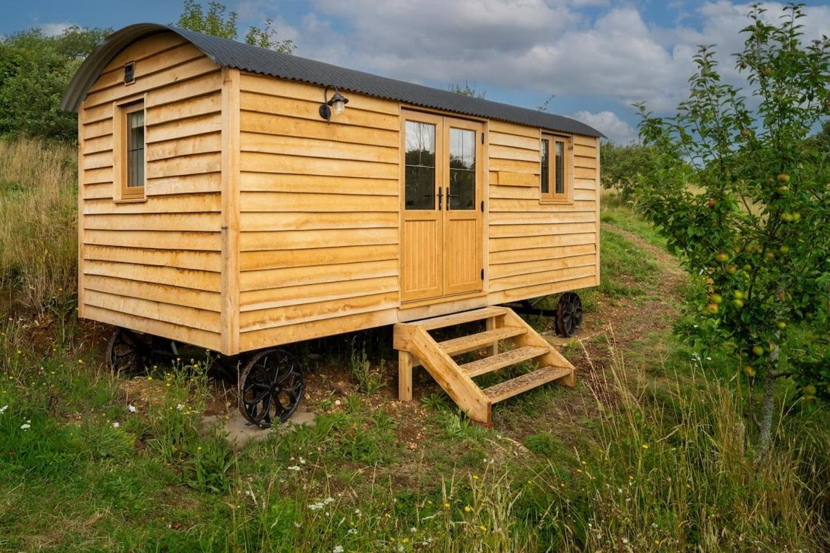 Woodpecker Hill - Shepherds Hut Alfriston - B&B