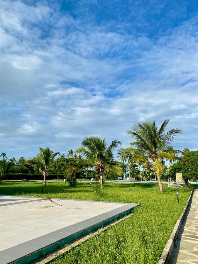 Golden Sun and Sand Studio Apartments - B&B