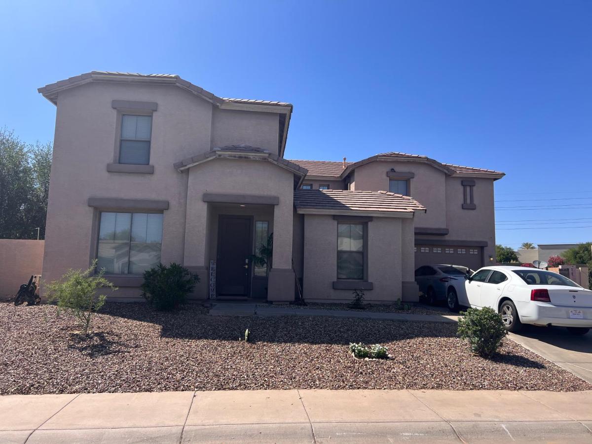 Goodyear 2 Story Room 4 - B&B Goodyear