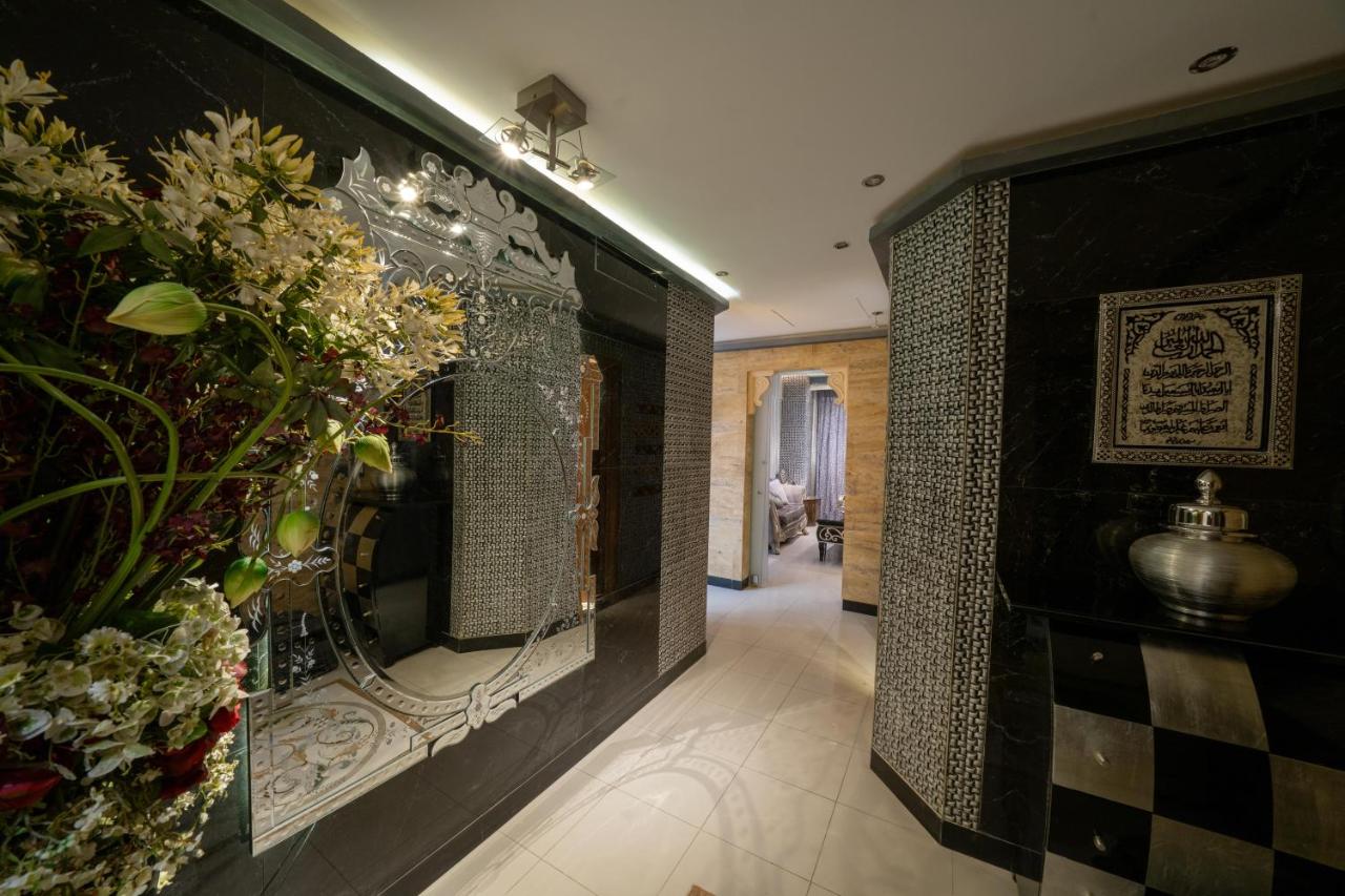 Luxury Three bedroom Apt Al Yasmin - B&B